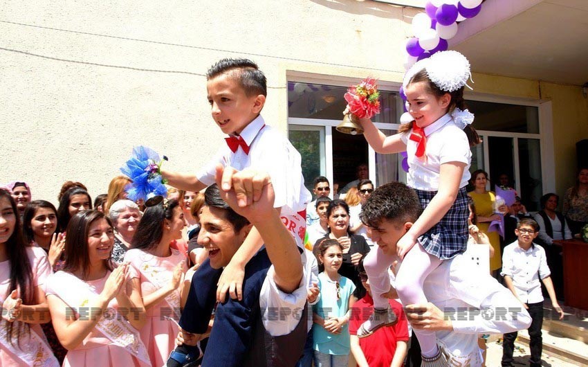 Azerbaijan announces conditions to hold Last Bell in schools 
