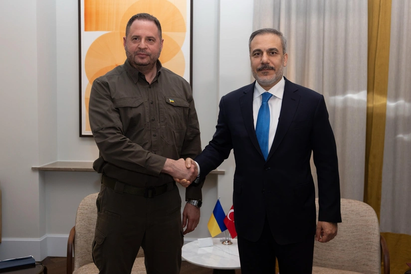 Fidan Yermak və Umerovla görüşüb