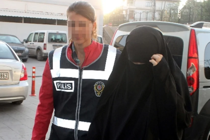 Türkiyədə 121 keçmiş diplomat və 70 hərbçinin tutulması üçün geniş əməliyyat keçirilir