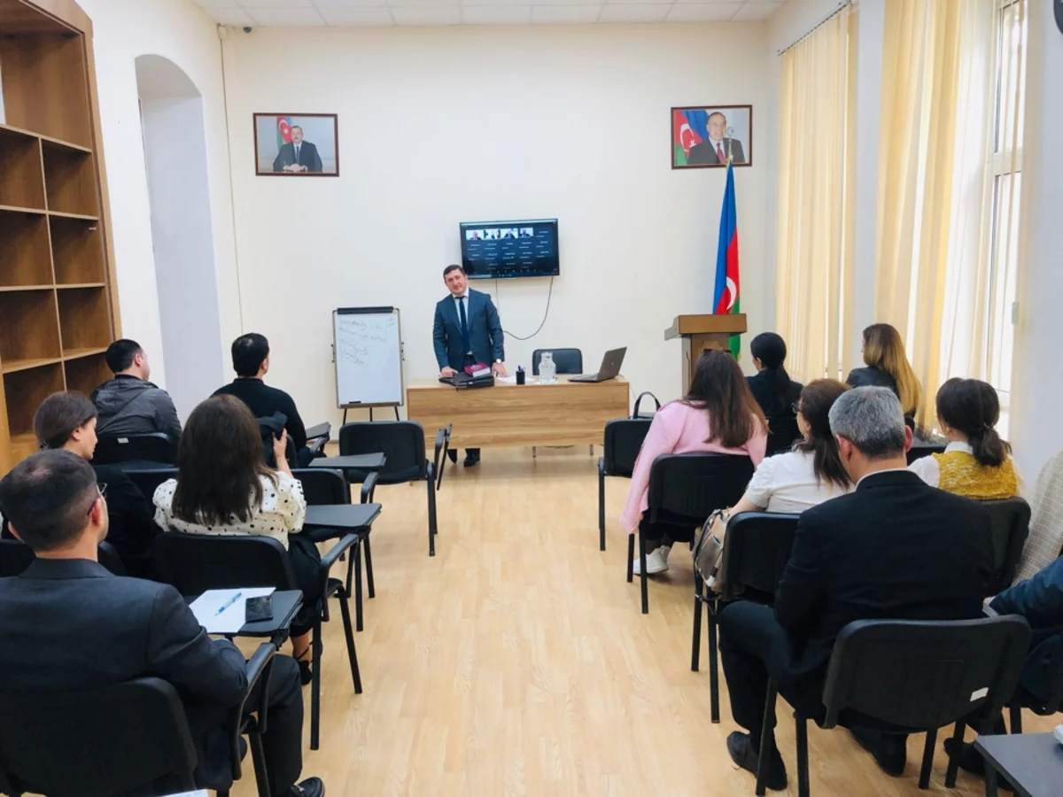 Vəkillər Kollegiyasının üzvləri üçün növbəti ixtisasartırma təlimləri keçirilib