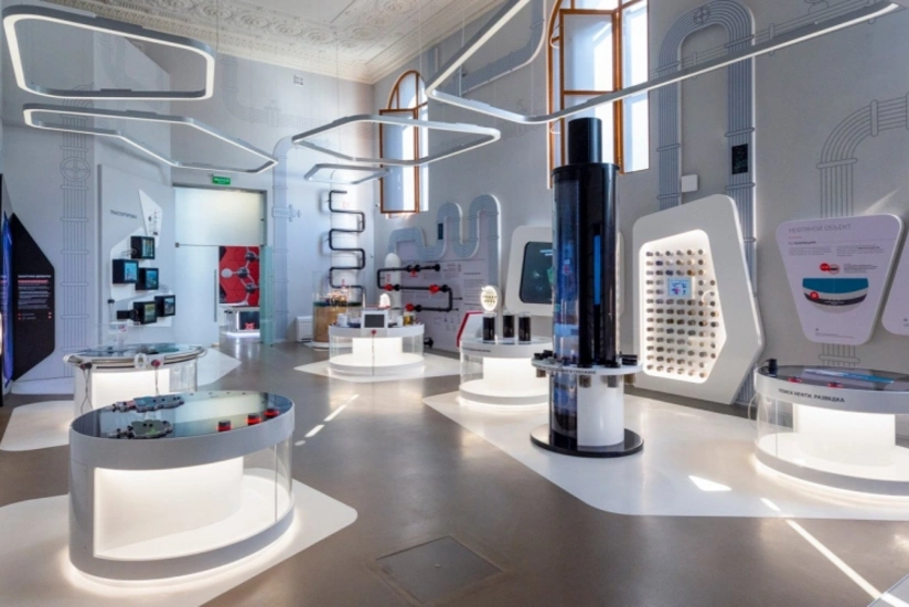 Moskvada “Abşeron yarımadasında neft hasilatının mənşəyi” adlı sərgi açılıb