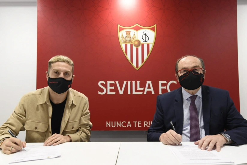 Atalantanın futbolçusu Sevilyaya keçdi