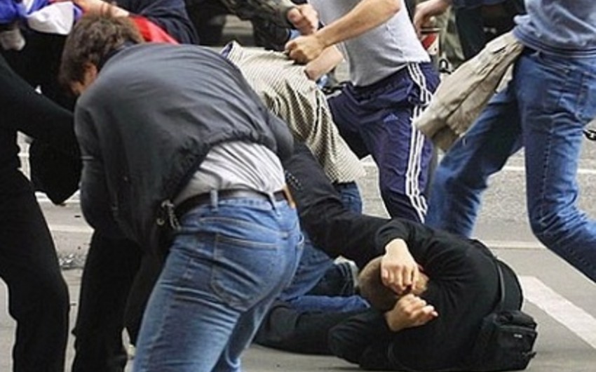 İngiltərədə oyun zamanı valideynlər dalaşıb: 1 yaralı