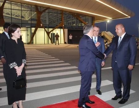 Özbəkistan Prezidenti Şavkat Mirziyoyevin Azərbaycana səfəri başa çatıb