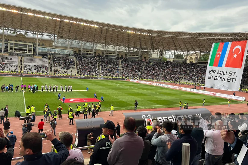 Sabah - Beşiktaş oyununda anlamlı jest edilib