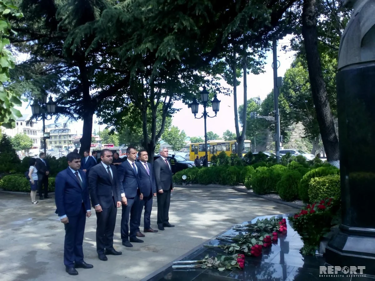 ƏMDK-nın sədri Gürcüstanda səfərdədir