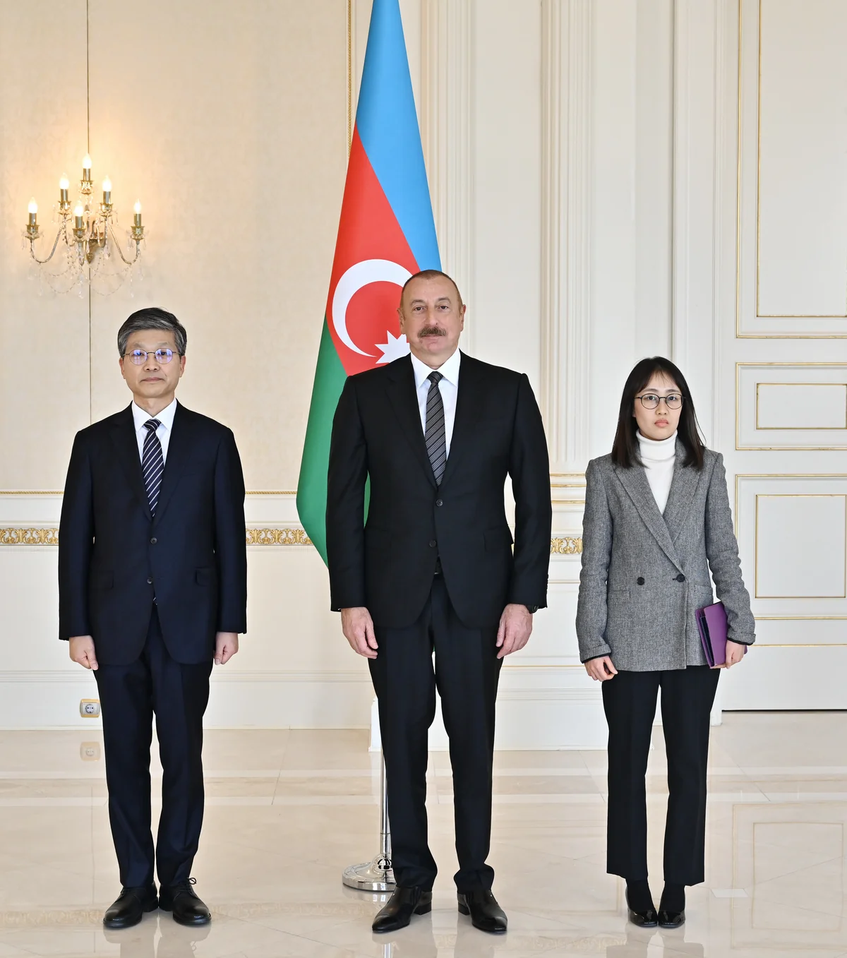 Prezident Koreyanın Azərbaycandakı yeni səfirinin etimadnaməsini qəbul edib