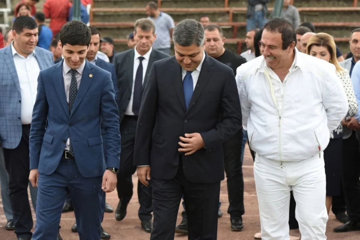 Ermənistanda çökdürülən müxalifət üçlüyü - ŞƏRH