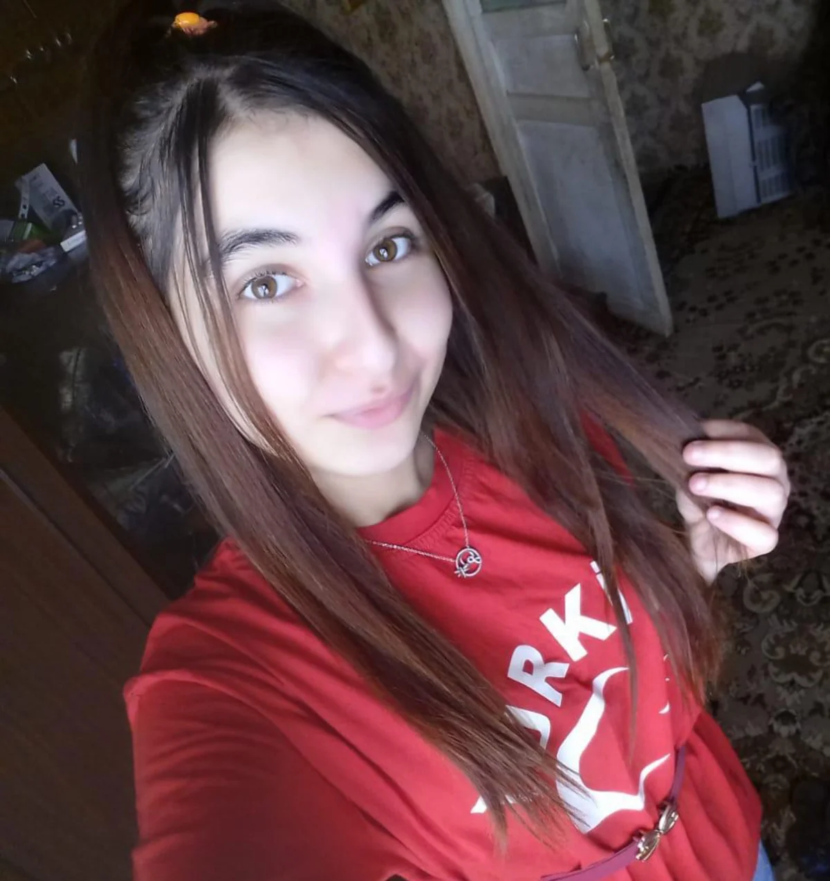 Şəmkirdə 17 yaşlı qız itkin düşüb