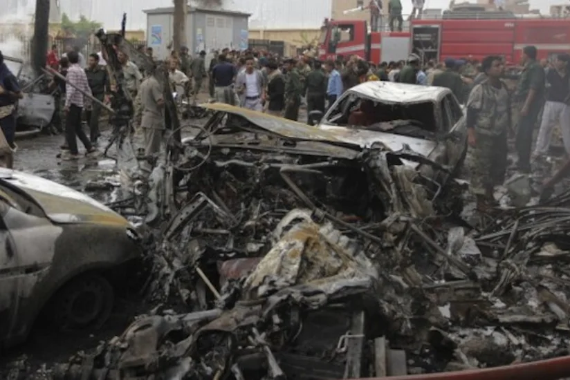 Car bomb explodes near mosque in Yemen