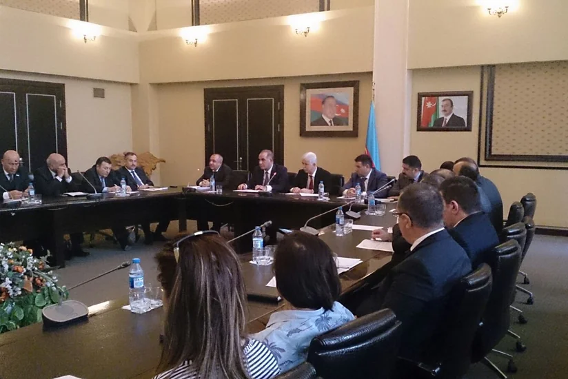 ​Bakıda bələdiyyə torpaqlarının qeydiyyatı və idarəçiliyi ilə bağlı forum keçirilib - YENİLƏNİB