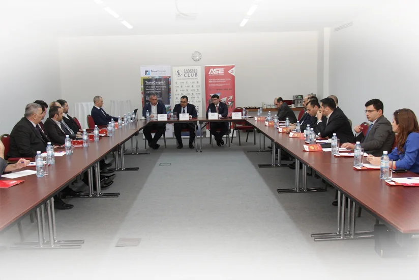 Azərbaycan biznesmenləri nəqliyyatdakı problemlərlə bağlı dövlət başçısına müraciət edəcəklər