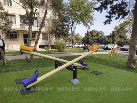 Bakıda şəhidin adına parkın və xatirə lövhəsinin açılışı olub