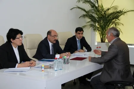 Əbülfəs Qarayev Sabirabadda vətəndaşları qəbul edib