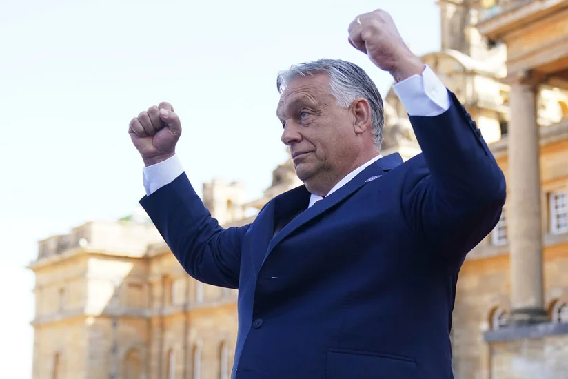 Orban: Almaniya müharibədən sonra ilk dəfə Avropada ən böyük ordu yaradacaq
