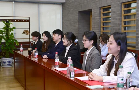 Leyla Aliyeva meets with students of Beijing Foreign Studies University