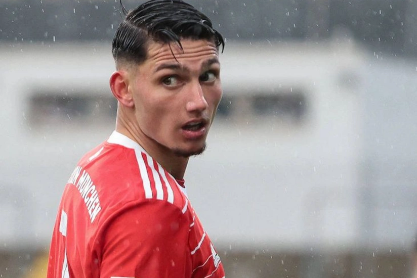 Bayern Munich sells its forward to Augsburg