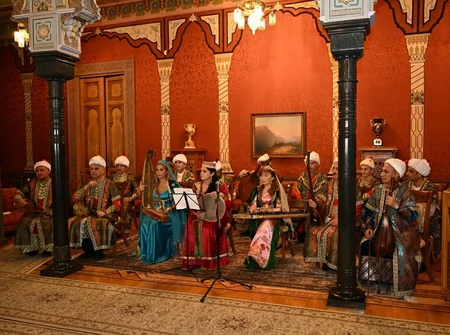 Şah İsmayıl Xətainin 516 yaşlı fərmanının təqdimatı keçirilib
