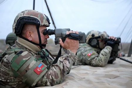 Türkiyə MN Qardaş yumruğu təlimindən görüntülər yayıb