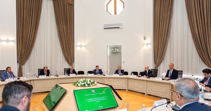 Azərbaycanda yaşıl enerji strategiyasının yeni mərhələsi müzakirə olunub