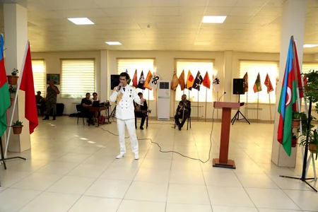 Hərbi hissədə növbəti ideoloji tədbir keçirilib