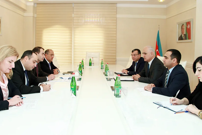 Azərbaycanın iqtisadiyyat naziri EBRD-nin vitse-prezidentini qəbul edib