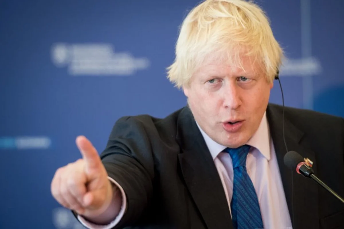 Тори могут лишить места в парламенте за попытку сорвать Brexit без сделки