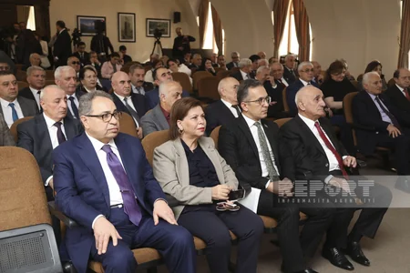 Представлен сайт Общины Западного Азербайджана