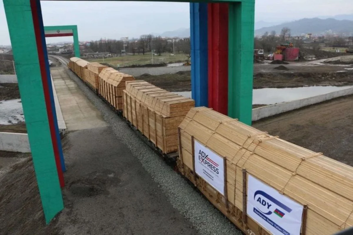 Экспорт Азербайджана по железной дороге в Иран вырос в 2 раза