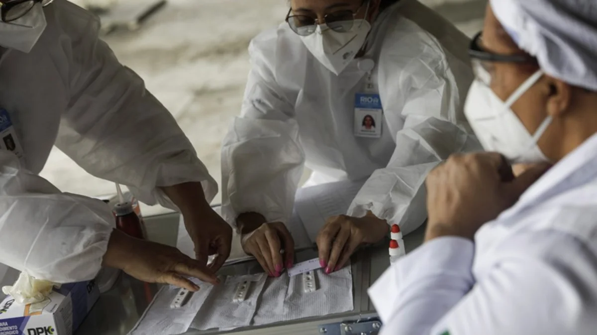 Braziliyada bir gündə koronavirusa 20,6 mindən çox insan yoluxdu