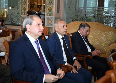 Şah İsmayıl Xətainin 516 yaşlı fərmanının təqdimatı keçirilib