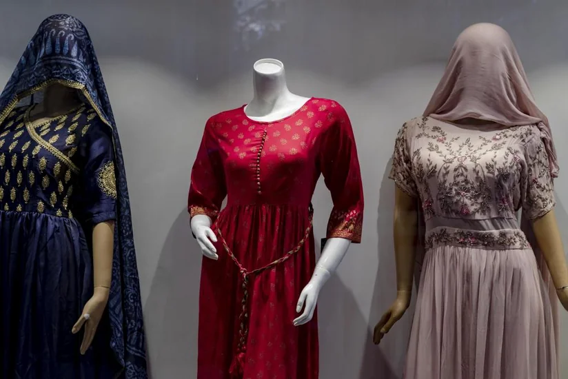 Талибан приказал обезглавить манекены