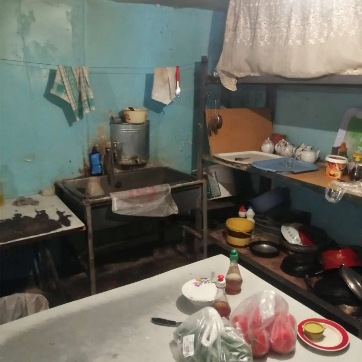 AQTA nöqsanlar aşkarlanan restoranı bağladı