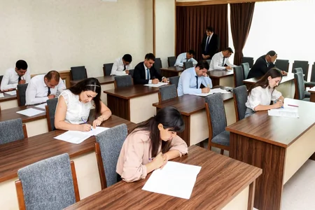 Naxçıvanda peşəkar mühasib sertifikatı almaq istəyənlər üçün imtahan keçirilib