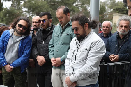 Xalq artisti Vaqif Əsədov dəfn edilib - YENİLƏNİB-2