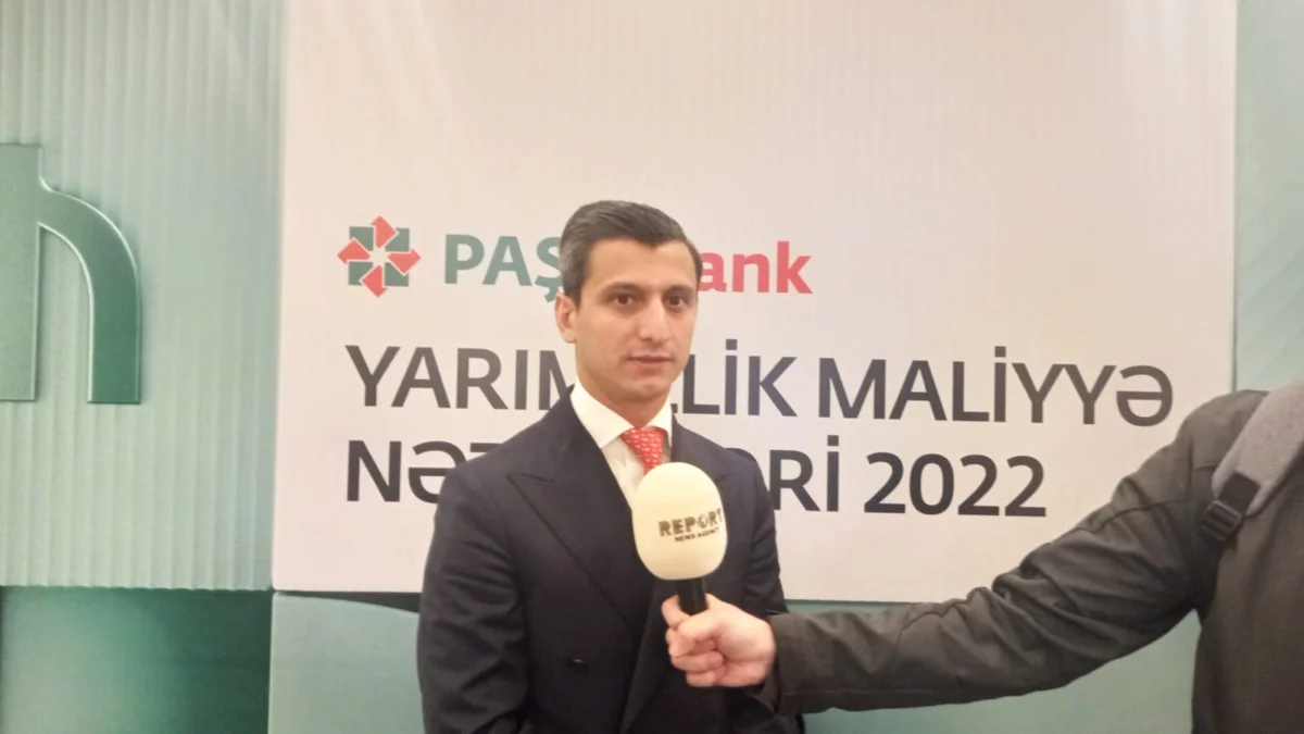 Bank rəsmisi: Qeyri-kredit əməliyyatlarının 90%-dən çoxu rəqəmsal kanallarla aparılır