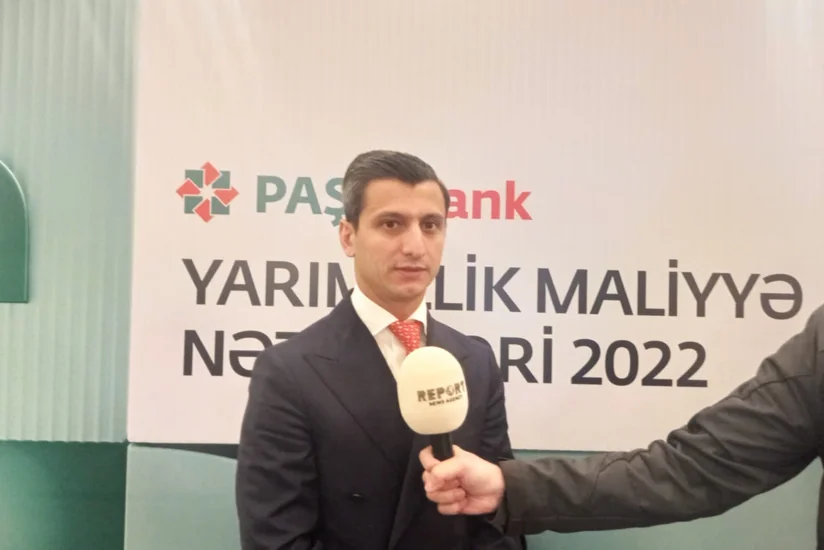 Bank rəsmisi: Qeyri-kredit əməliyyatlarının 90%-dən çoxu rəqəmsal kanallarla aparılır