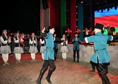 Füzuli Şəhəri Günü atəşfəşanlıqla başa çatıb