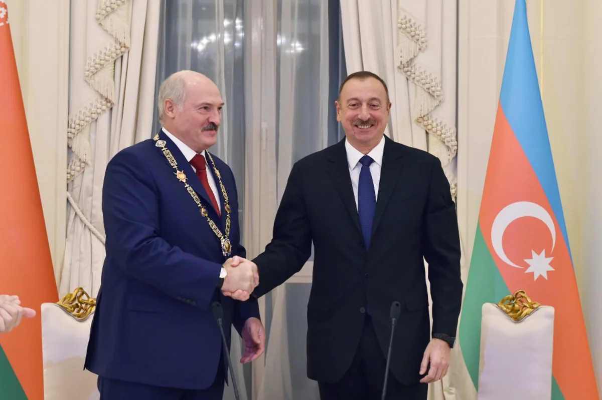 Aleksandr Lukaşenko “Heydər Əliyev” ordeni ilə təltif edilib