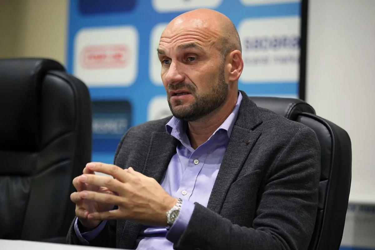 Sabahın baş məşqçisi: Mövsümü başa vurmaq vacibdir