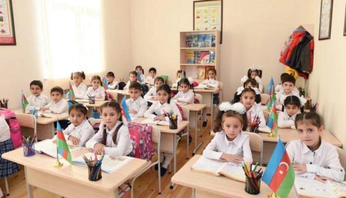Buraxılış imtahanlarına görə şagird yerdəyişməsi dayandırılır