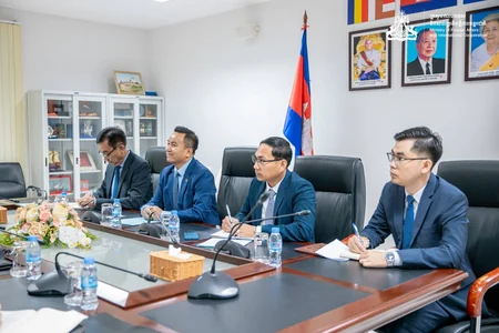 Azerbaijani Deputy FM discus new spheres of co-op with Cambodian officials