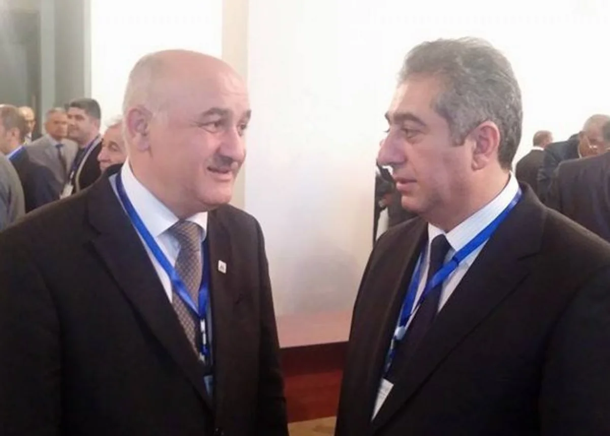 Arif Hacılı Qubad İbadoğlunu yenidən tənqid edib