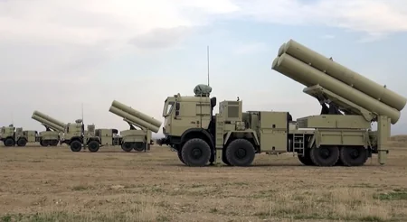 Войска Нахчыванского гарнизона успешно провели этап с боевой стрельбой