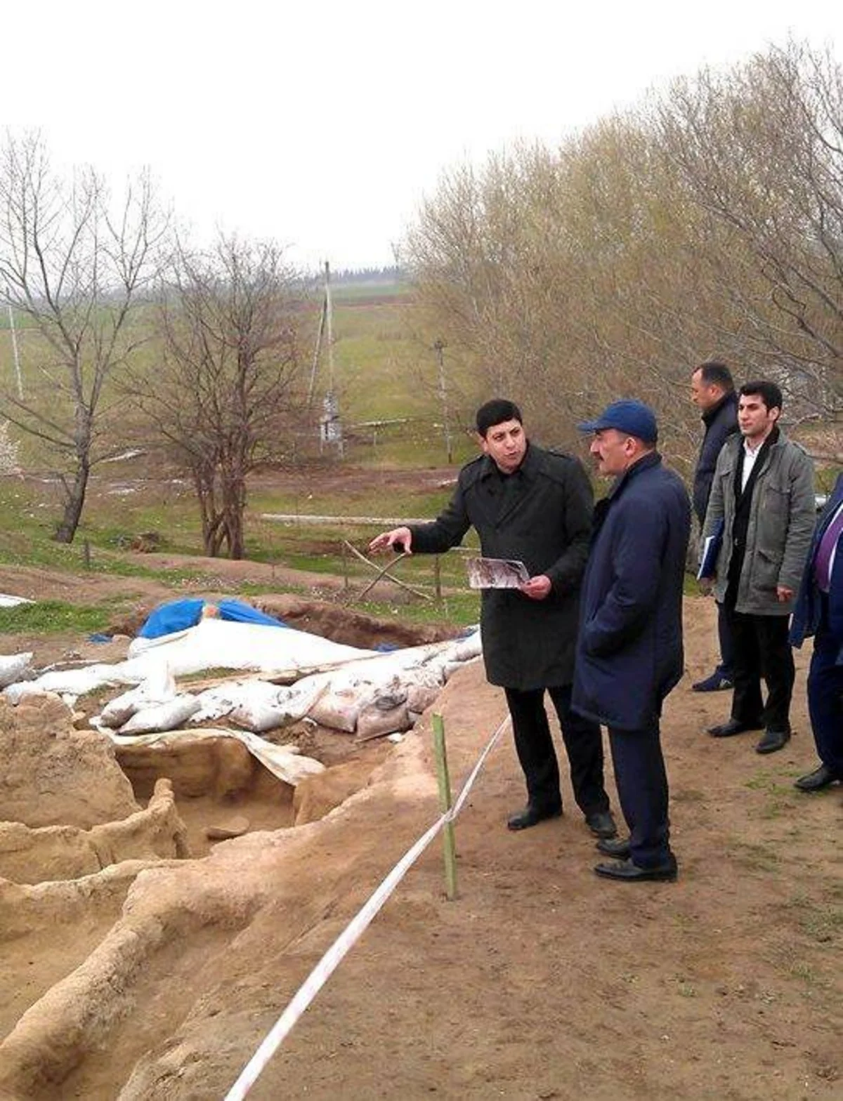 Əbülfəs Qarayev Göytəpə neolit dövrü abidəsini ziyarət edib - FOTO