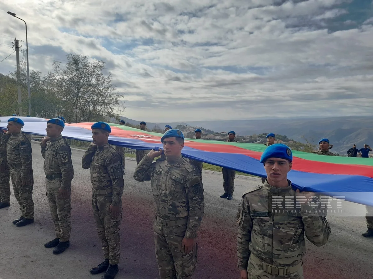 Laçın şəhərində Zəfər Günü münasibətilə Bayraq yürüşü keçirilib
