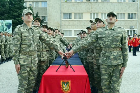 Cadets of Warrant officers training course in Azerbaijan take military oath
