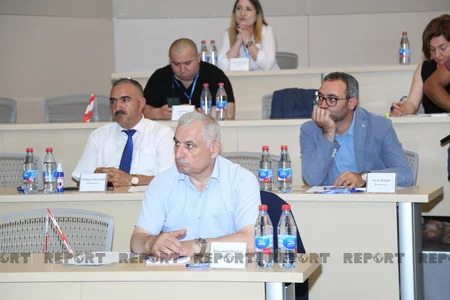 “Mediada islahatlara doğru” mövzusunda seminarlar davam edir