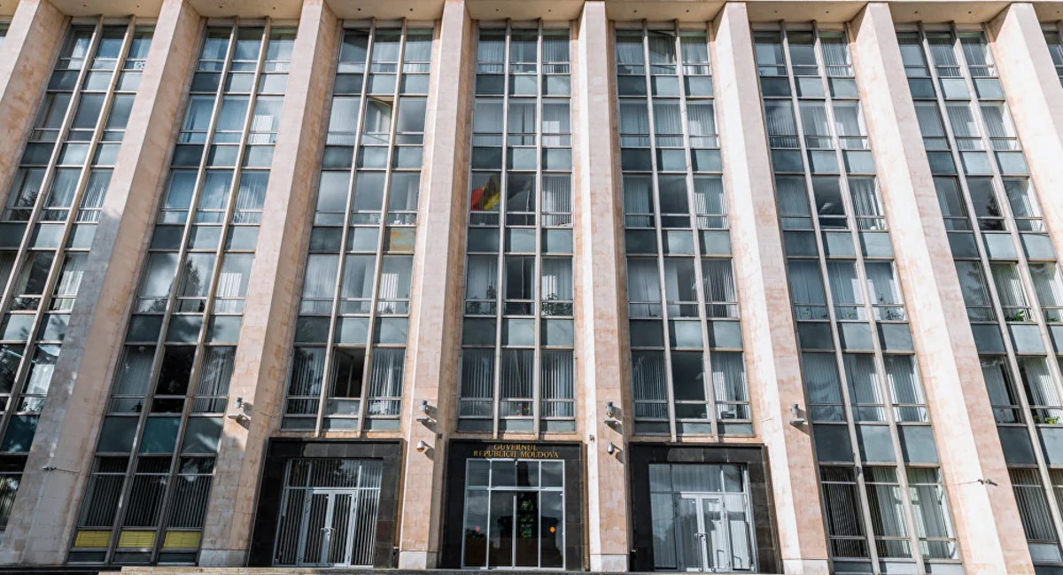 В правительстве Молдовы проходят обыски