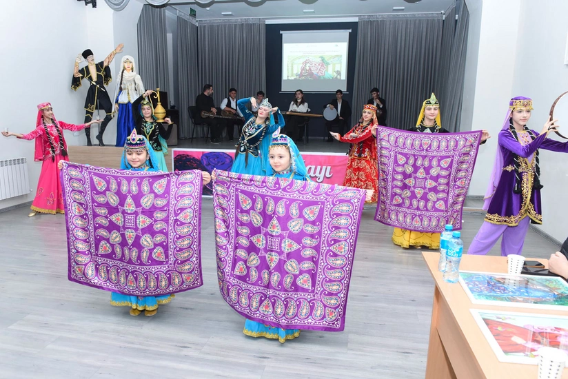 Baku hosts third Kelaghayi Festival